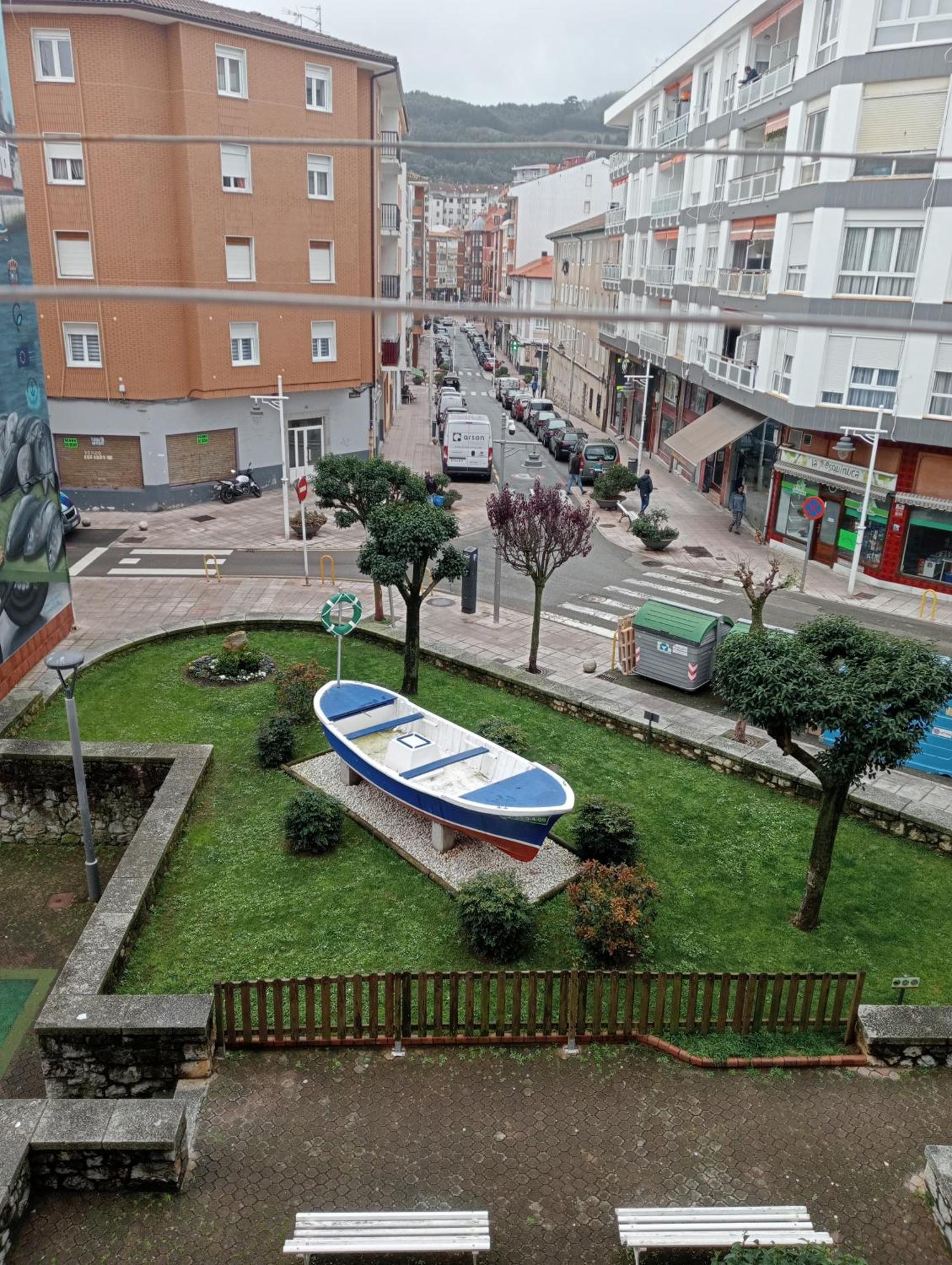 Alojamiento En Pleno Centro De Castro Urdiales Exteriör bild